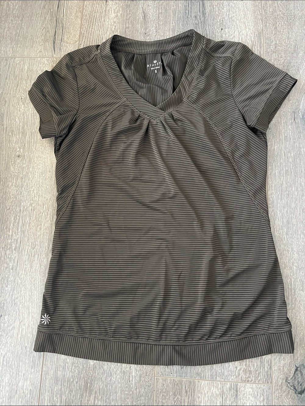 Athleta Olive Green Thin-Striped V-Neck Short Sleeve Top